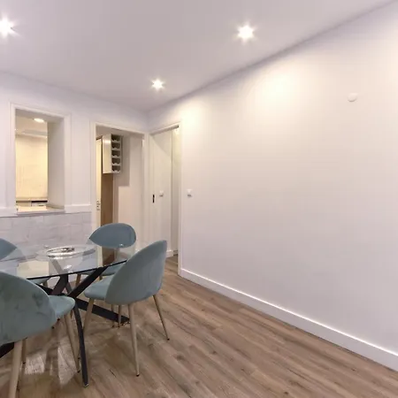 Bairro Alto Design By Homing Appartamento Lisbona